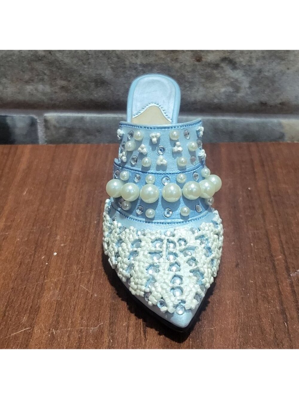 Just The Right Shoe By Raine 25032 Frosted Fantasy 1999 Shoe Figurine